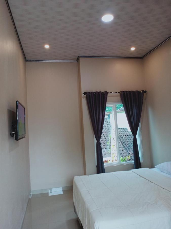 Villa Pringgitan Tawangmangu Extérieur photo